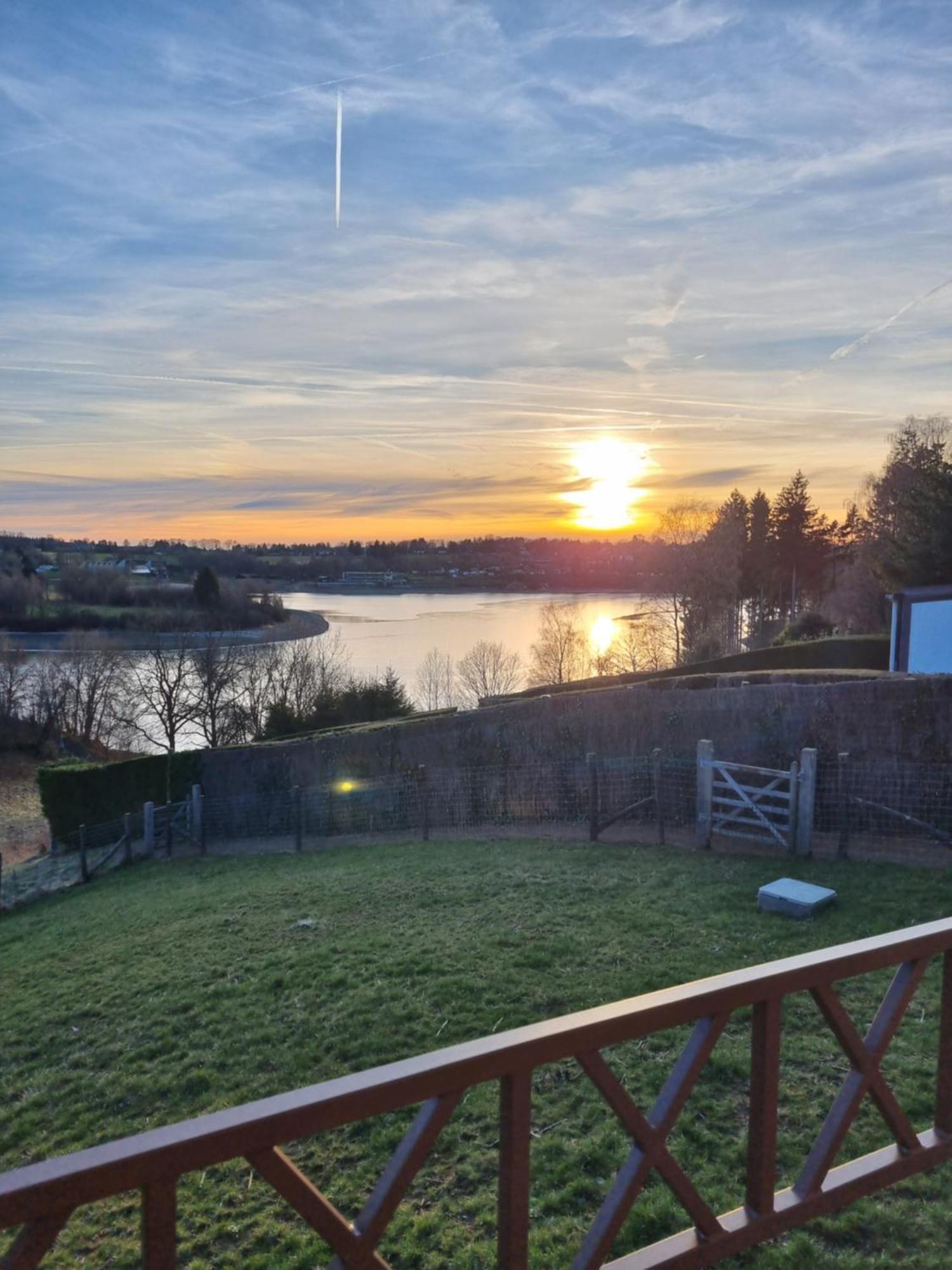 Lac Abane Au Lac Бутгенбах Стая снимка