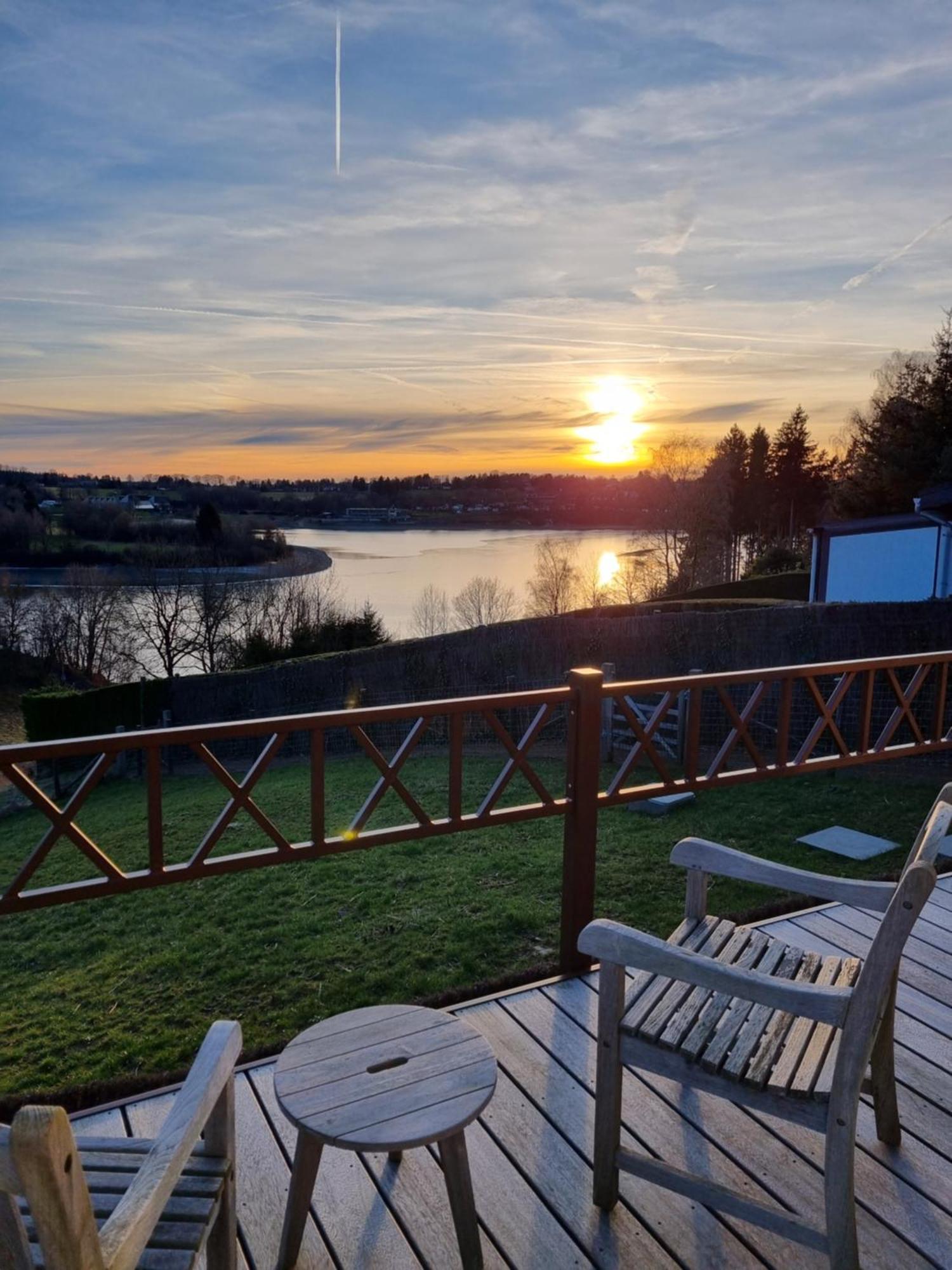 Lac Abane Au Lac Бутгенбах Стая снимка